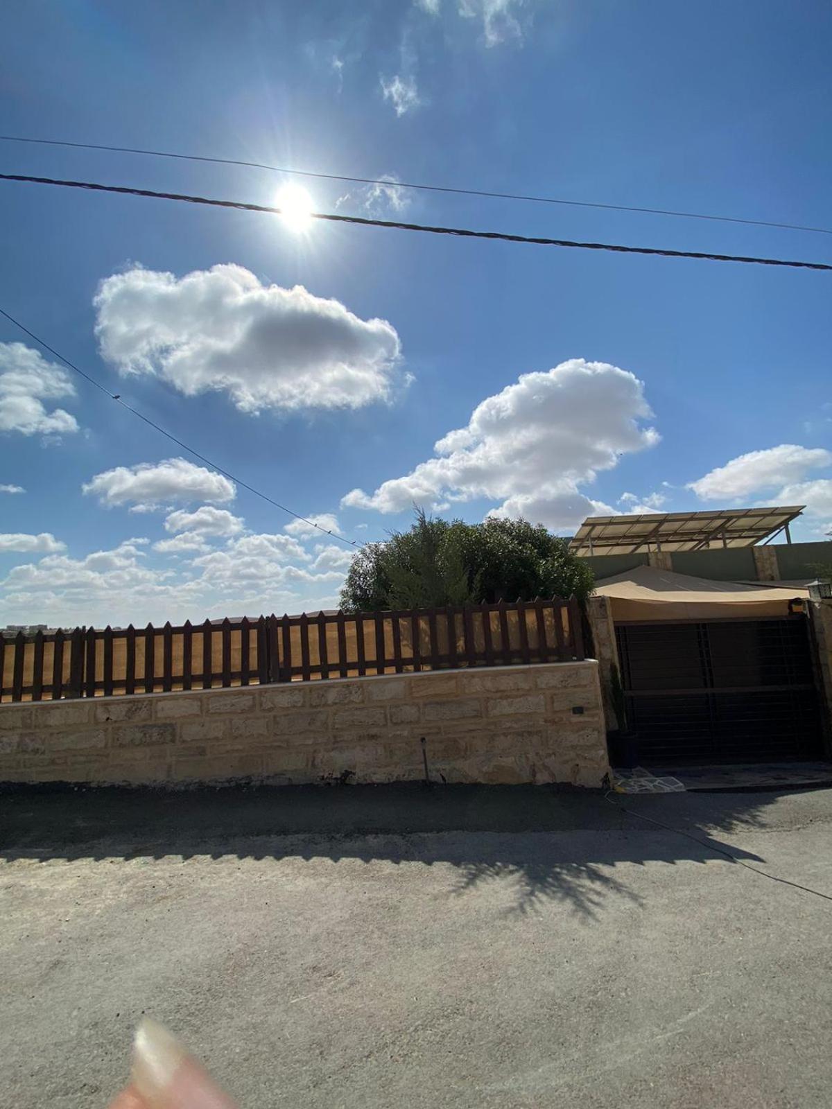 Simple Home Madaba Buitenkant foto